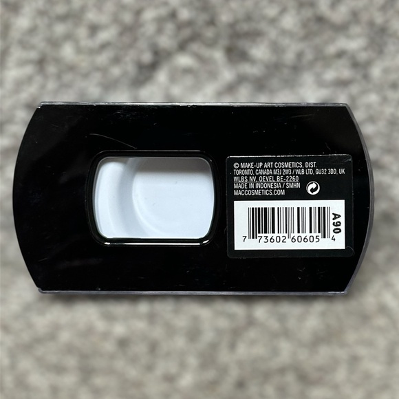 NEW | 6 Travel Size Health & Beauty Lot | Amika, Kiehl’s, Acure, MAC Eyelashes - Picture 9 of 9